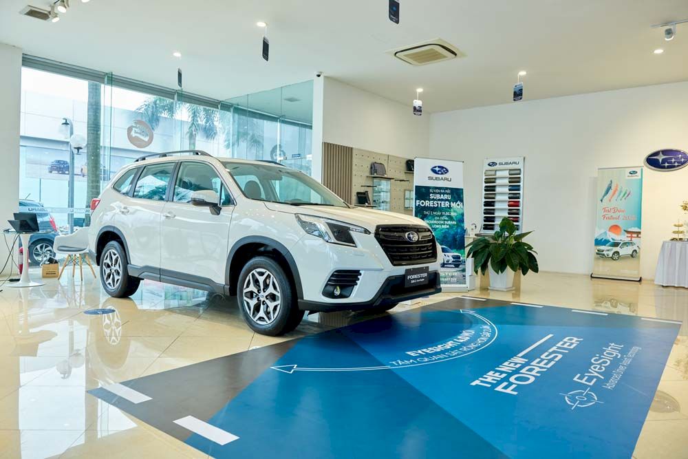 Subaru Forester 2023: Giá xe từ 969 triệu, an toàn ưu việt với Eyesight 4.0