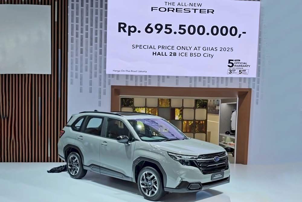 Subaru Forester 2026 ra mắt, giá quy đổi từ 1,1 tỷ đồng