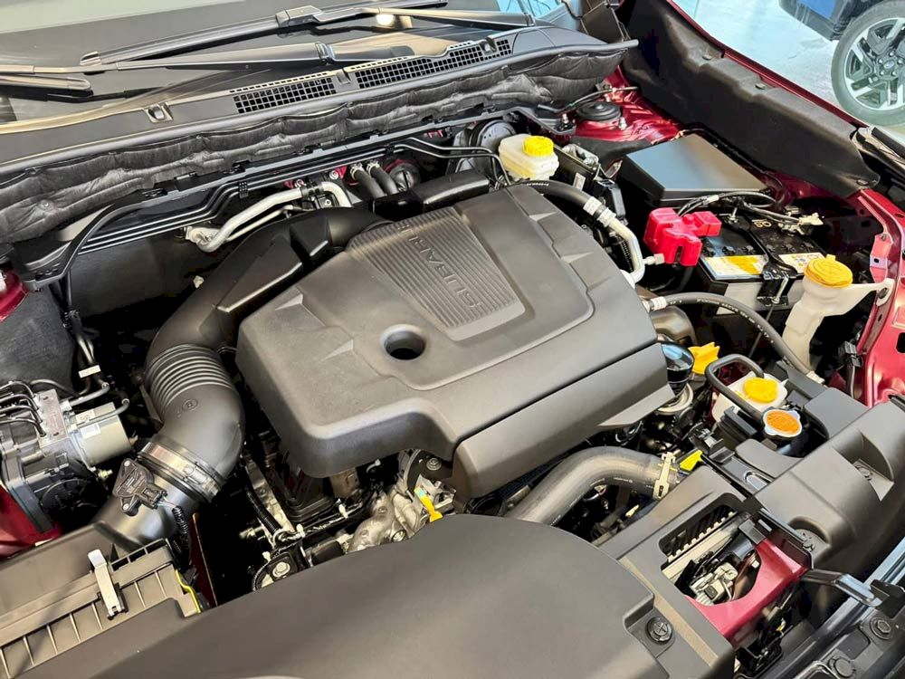 Subaru Forester 2025 : Nhập khẩu Nhật Bản, động cơ 2.5L, chênh 100 triệu có đáng giá?